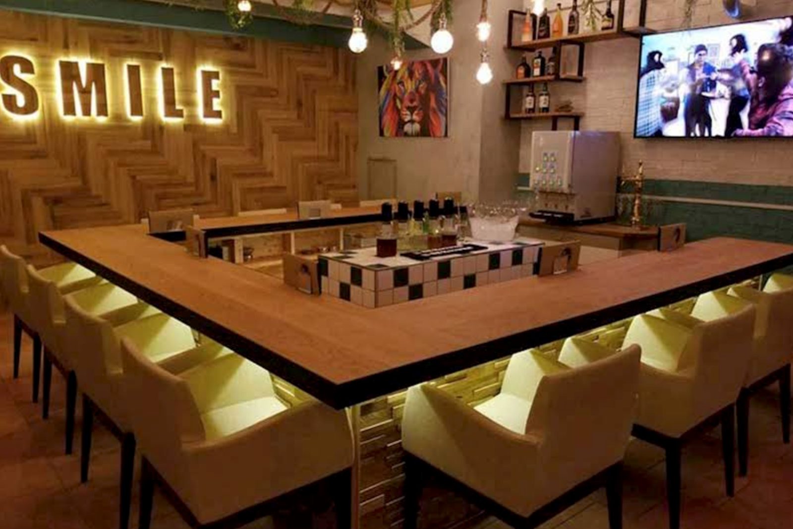 Smile Terrace 店内写真2